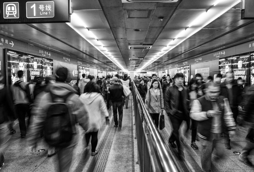 刚毕业和男朋友去外地城市发展,刚毕业和男朋友异地应该过去吗