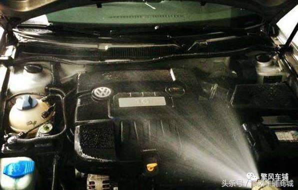 4s店用水枪冲洗发动机,发动机脏了怎么擦干净