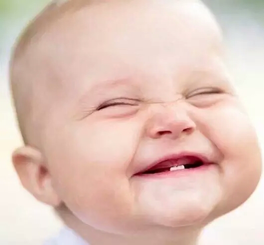宝宝出牙之前有什么征兆,宝宝出牙前有什么征兆吗