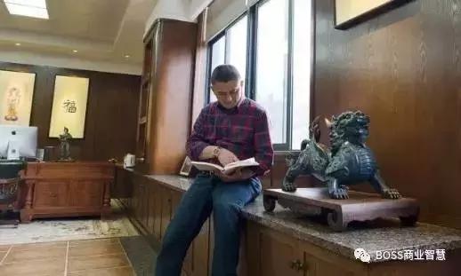 江湖人称“铜鱼头”，白手起家到年收入5亿，奥巴马还给他回信！