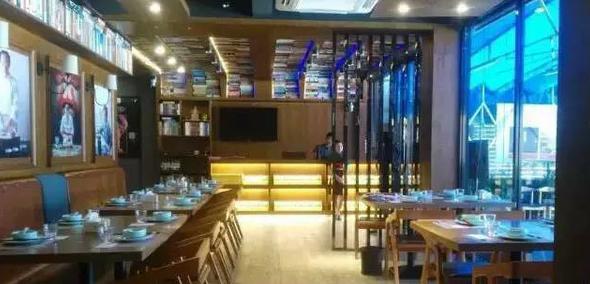 厦门深夜美食小龙虾,厦门和朋友吃小龙虾