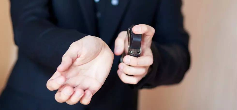 帖红妆·香水｜夏天到，你需要的是品位而不是“人”味