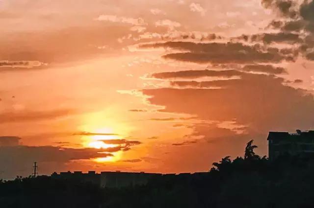 还有什么软件可以拍照修图的,有什么软件可以修图还可以p图