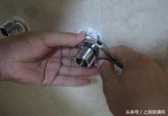 自己动手安装卫生间花洒,自己安装简易花洒