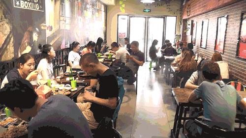 比黄焖鸡还赚钱,比黄焖鸡还要火的快餐