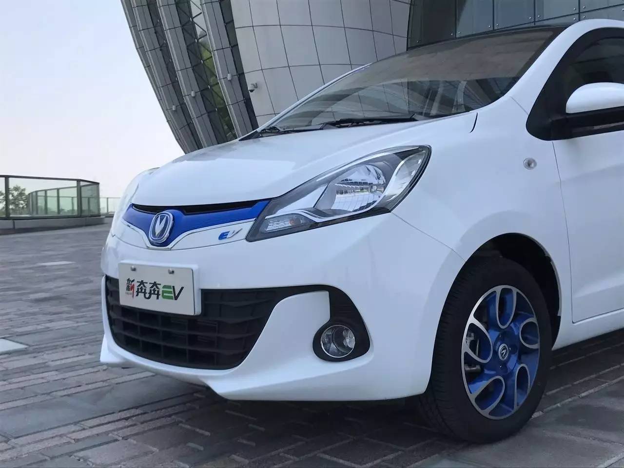 奔奔ev180续航测试,长安奔奔ev怎么解除低电量限制