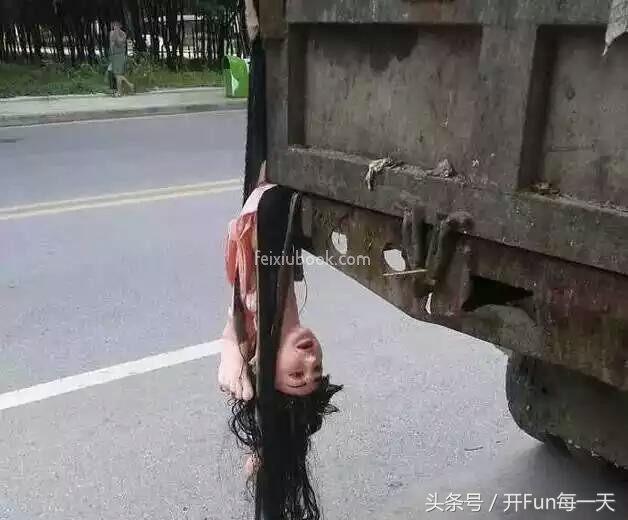 村民见识少误将*气娃充**娃当“女尸”，民警看后笑到肚子痛