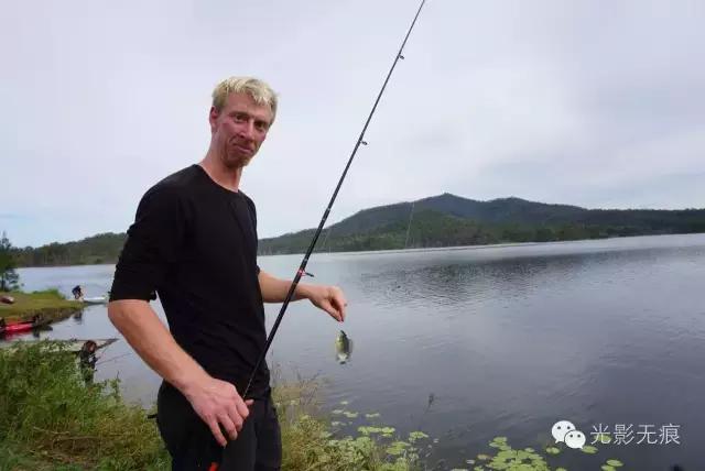 德国背包客的省钱绝招，和他们拼车自驾澳洲，半个月只花一百多刀