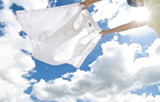 白半袖穿久了发黄咋办,白色t袖发黄怎么洗白