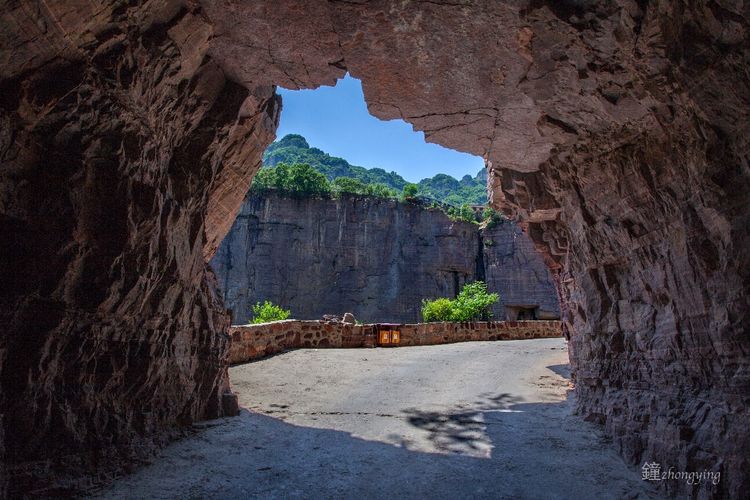 郭亮挂壁公路步行观景,郭亮挂壁公路世界奇迹