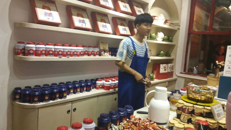 旅行：百店百貌风情汇——寻访厦门鼓浪屿有声调的文艺小店