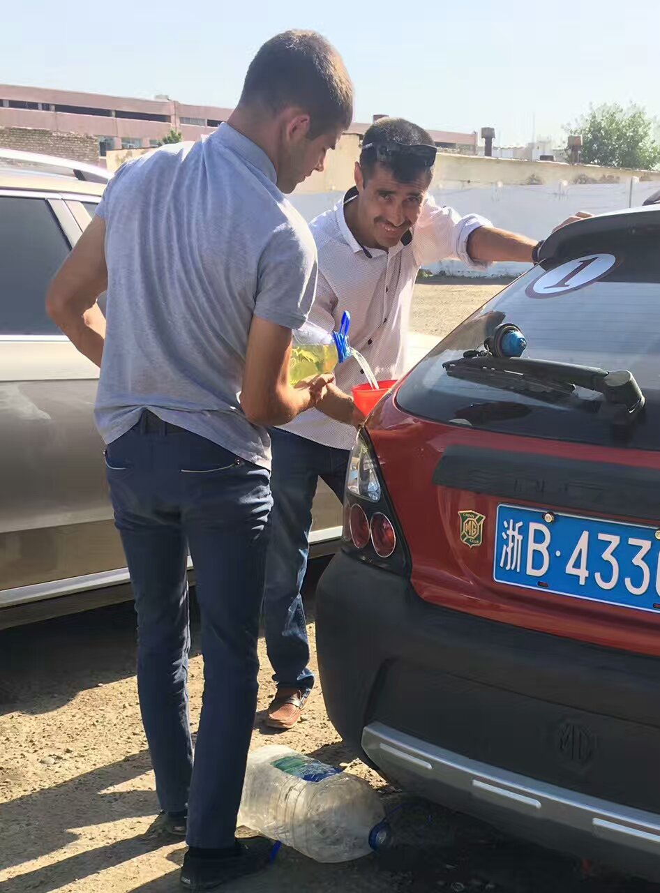 开车去非洲之中亚油品和汽车现状报告，乌国多气少油，自备添加剂