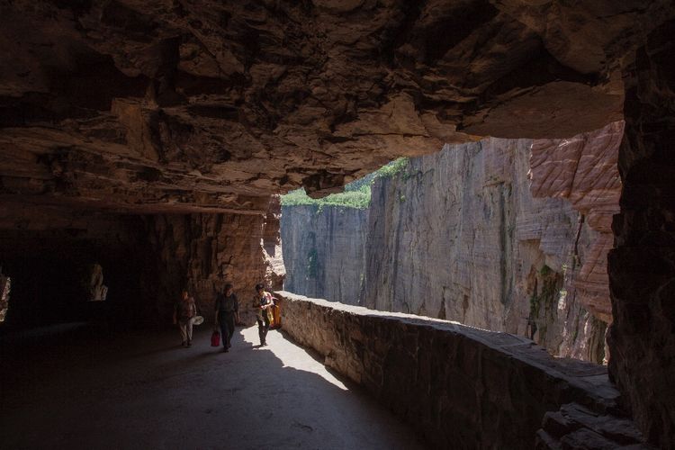 郭亮挂壁公路步行观景,郭亮挂壁公路世界奇迹