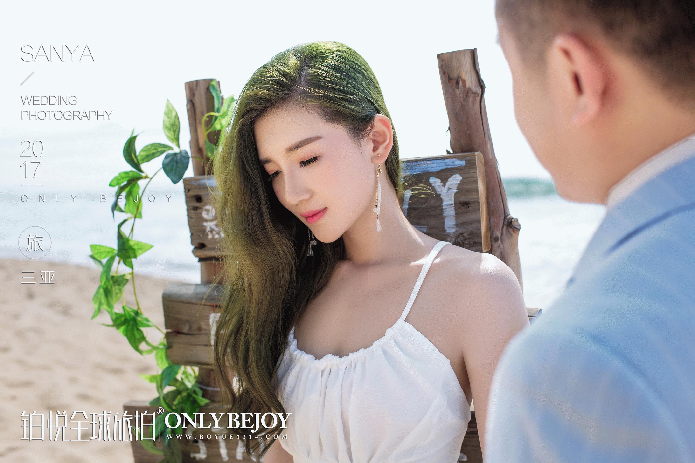 一个化妆师的简介,化妆师的职业素养有哪些