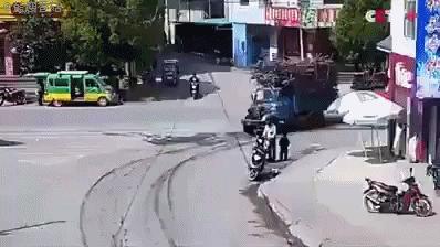 手机掉厕所里了怎么去味,手机掉厕所了该如何处理