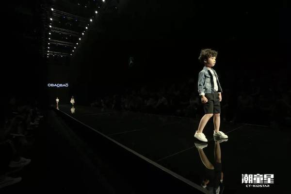 中国国际时装周新中式仙气飘飘,中国国际时装周海丝国潮