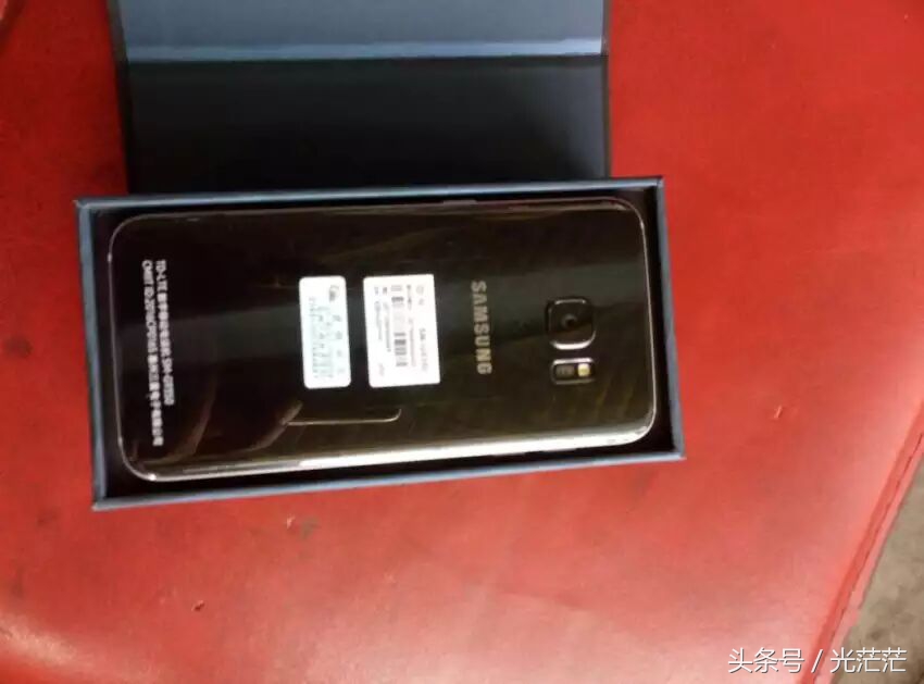 三星s7edge不显示态势栏了,三星s7edge长时间不用充不上电