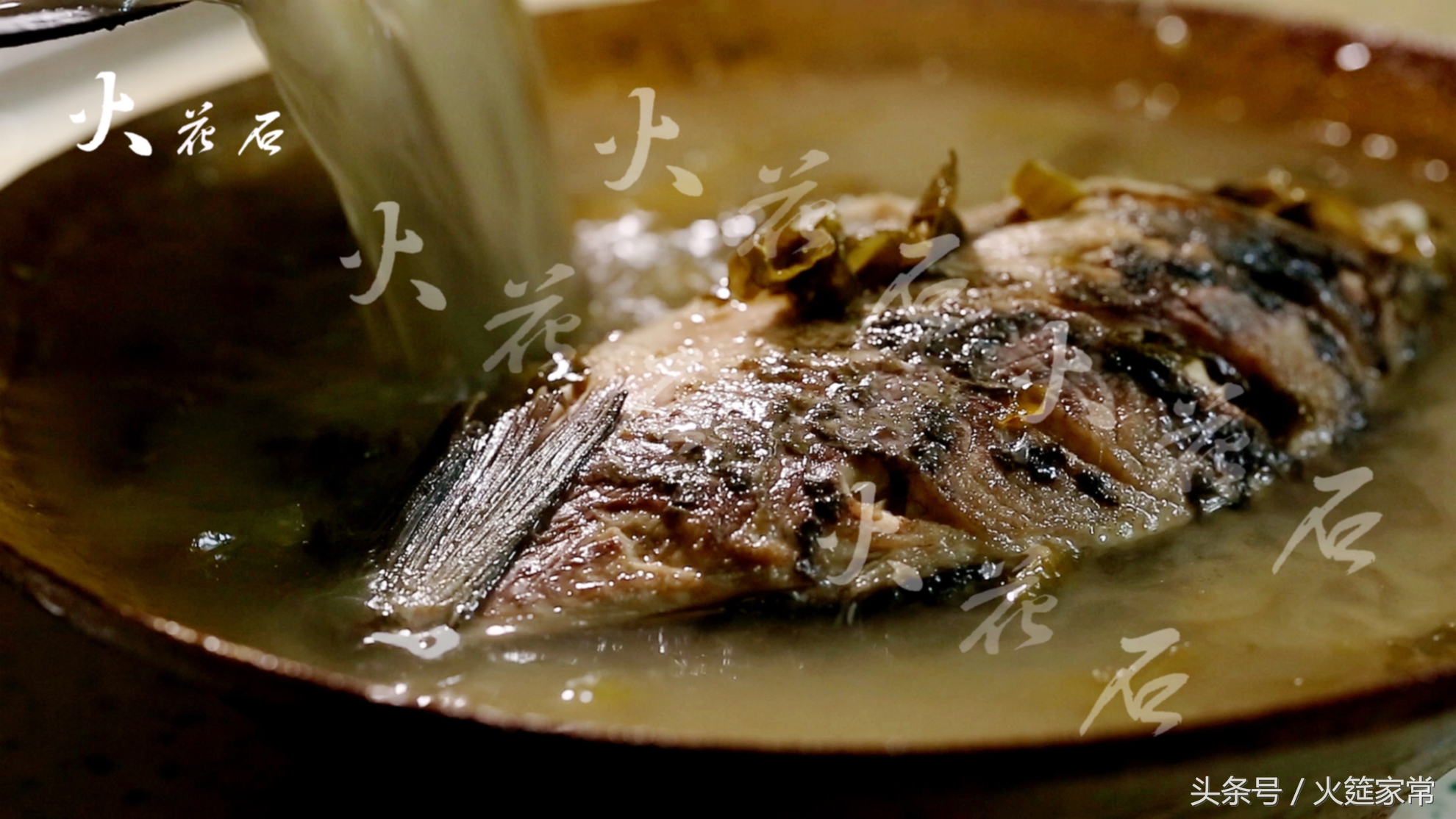 怎么熬鲫鱼汤好喝又简单,鲫鱼汤能够起到健脾开胃的原因