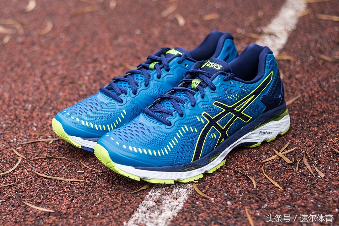 asics亚瑟士为什么贵,asics亚瑟士碳板跑鞋metaspeededge