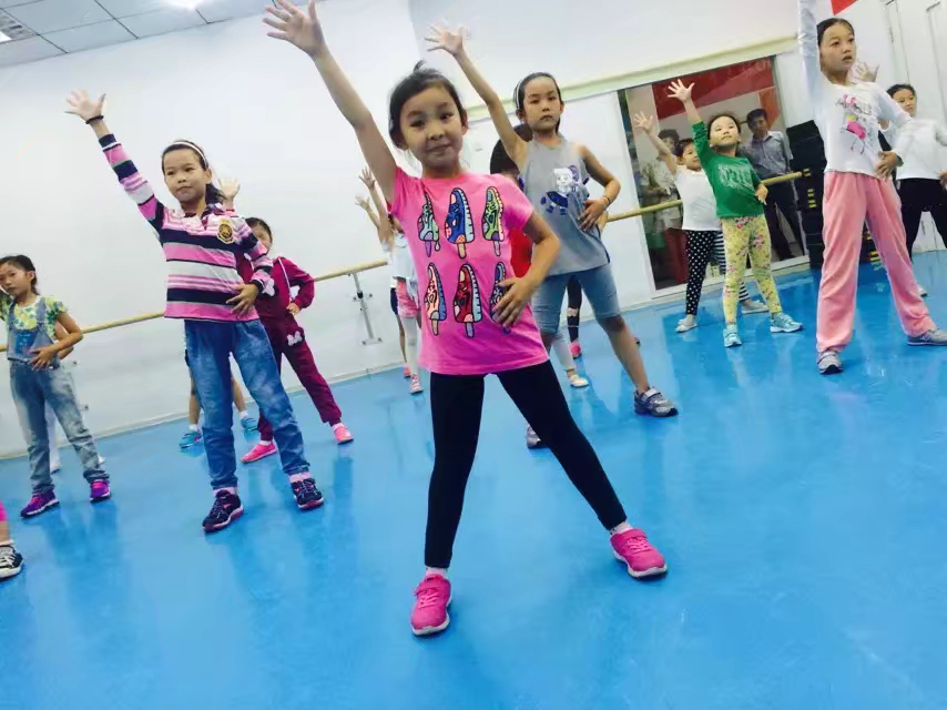 济南历下区儿童舞蹈培训班,济南经十东路业余舞蹈培训班