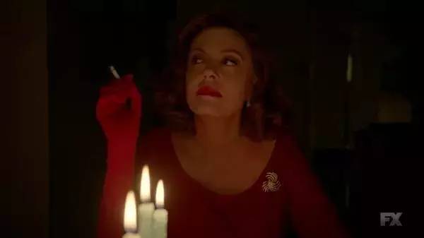 宿敌贝蒂和琼全集在线观看,宿敌贝蒂和琼第一季完整