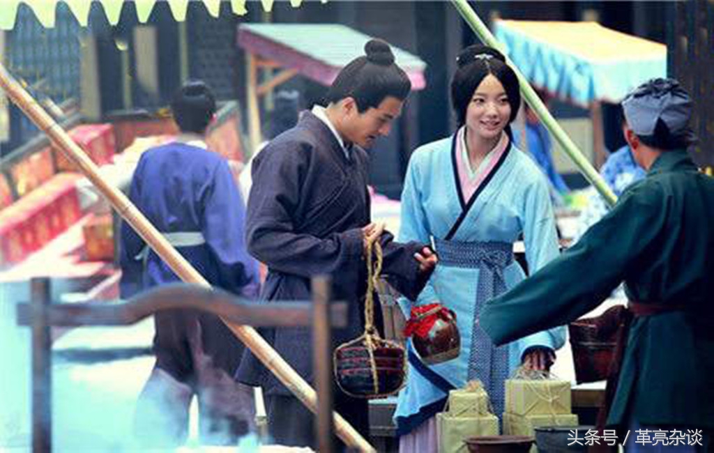 我们为什么把购物叫买“东西”，而不叫买“南北”呢？