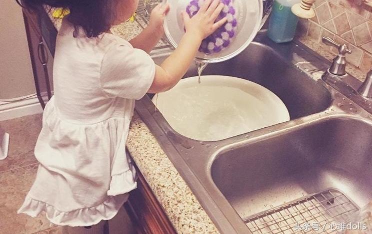 生活用品洗碗,学会洗碗坚持每天洗碗