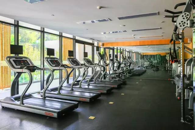 初夏阳光下太平湖沐心酒店风景,太平湖旅游攻略酒店