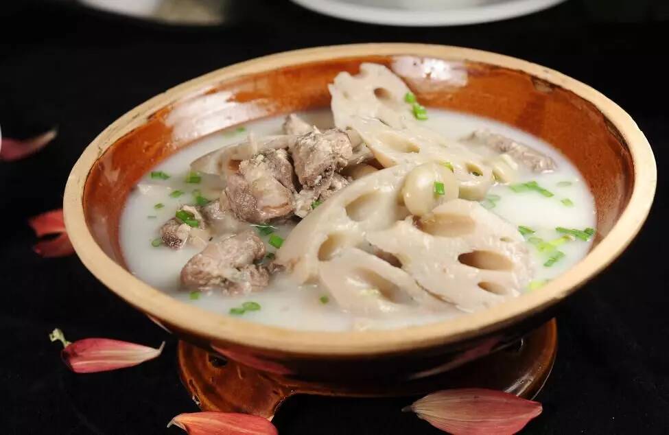 潮玩美食打卡点,潮玩要不断超越消费者的心智