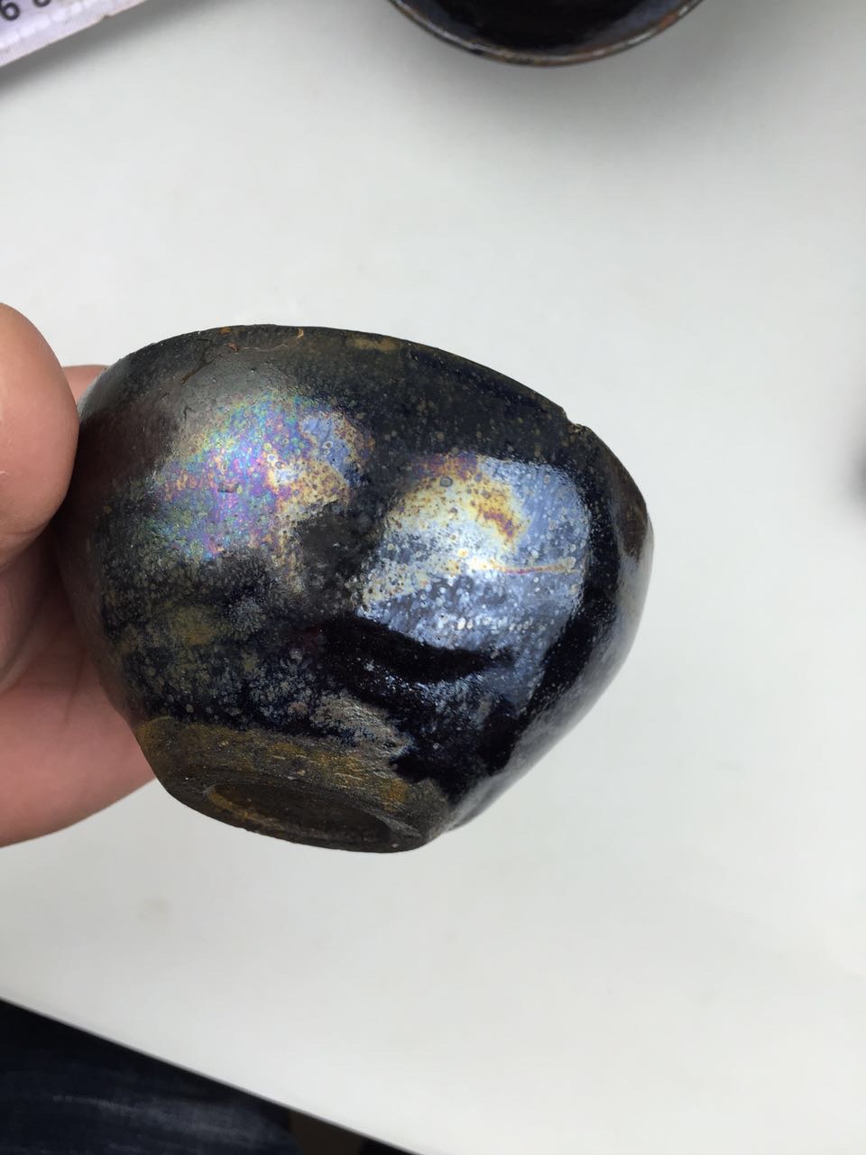 现代仿品宋代建盏的辩识技巧