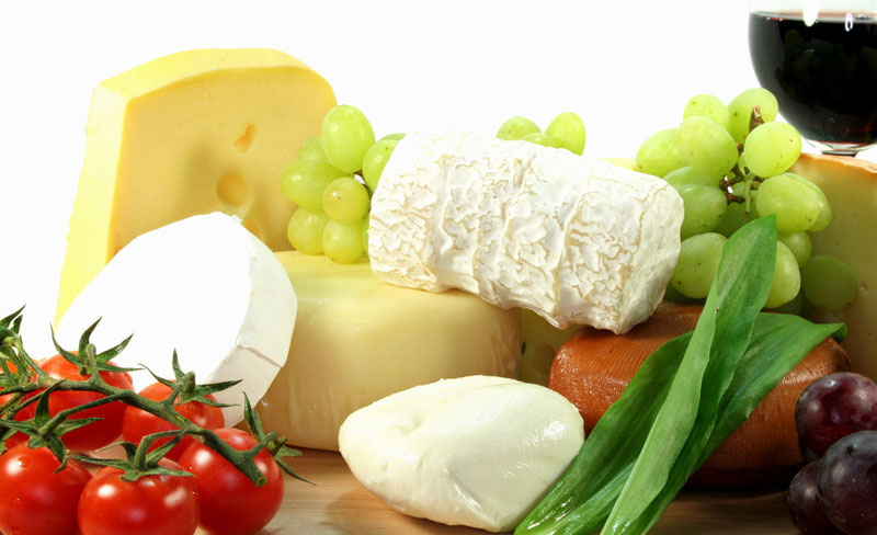 宝宝便秘医生说法,宝宝大便发红一定是出血吗