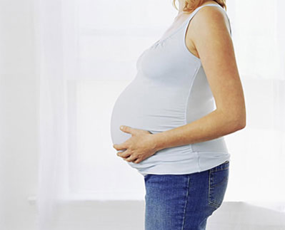 孕妈半夜羊水破了怎么办,孕妈如果在家羊水提前破了怎么办