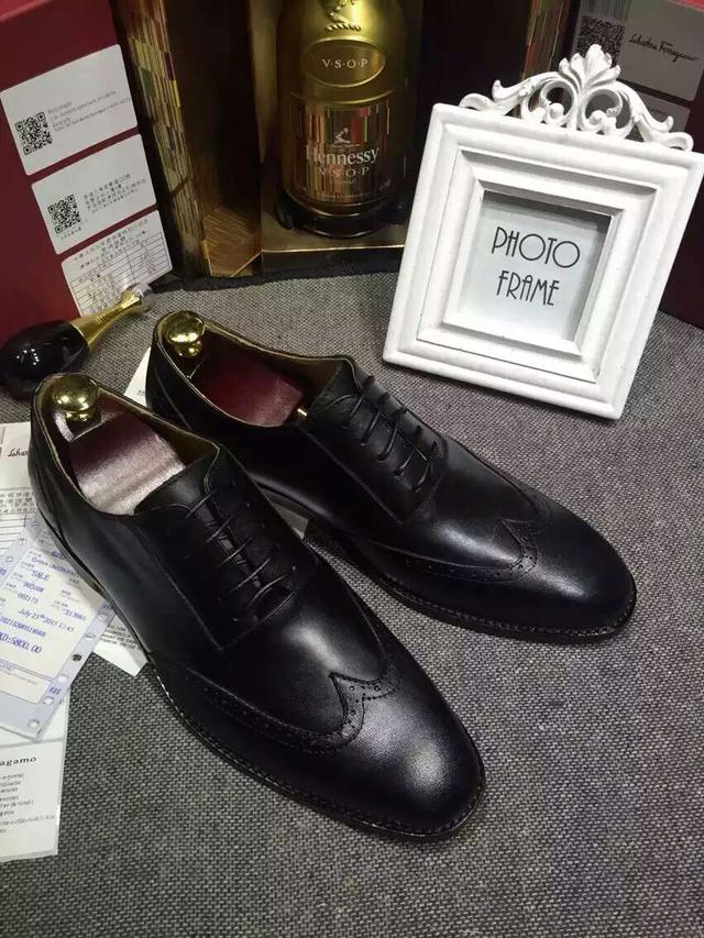 世界皮带十大奢侈品牌图案 (世界十大奢侈女包品牌排行榜)