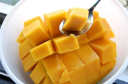 神经性皮炎能吃芒果吗,芒果会加重皮炎吗