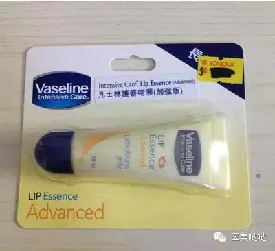 脸敏感泛红冒痘怎么解决 (春季脸干爆皮起痘)