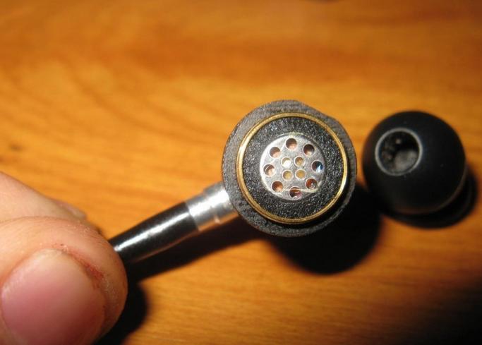 二手耳机坏了不要扔一招教你修复,千元耳机维修