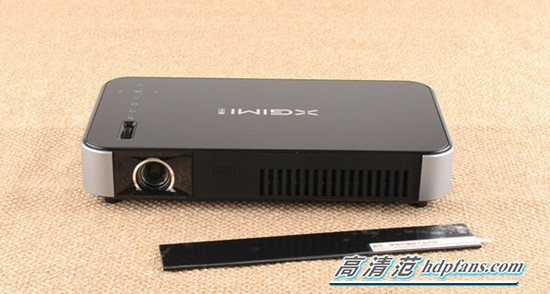 投影仪品牌推荐四个热门投影,目前最好的投影仪是什么品牌