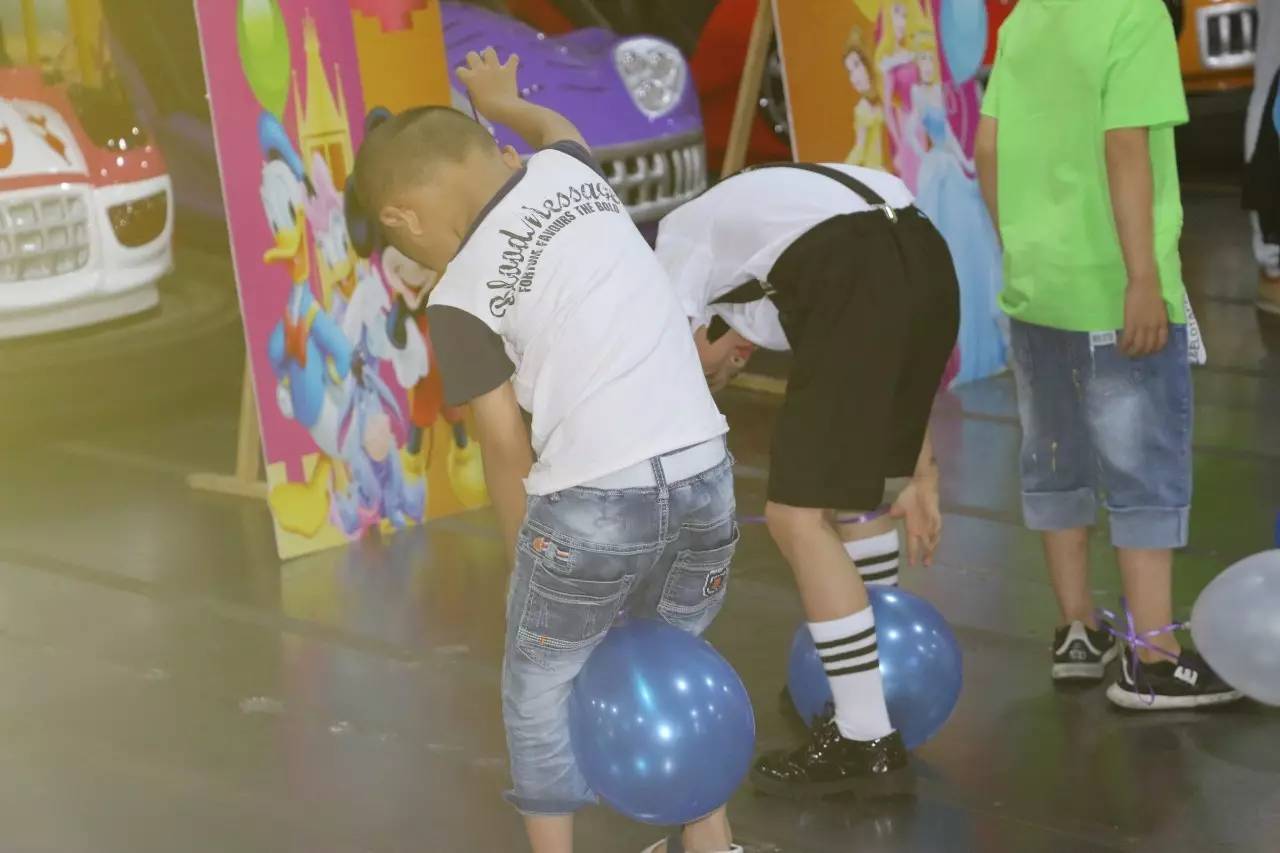 适合5个幼儿演的英文童话剧,英语童话剧表演小红帽