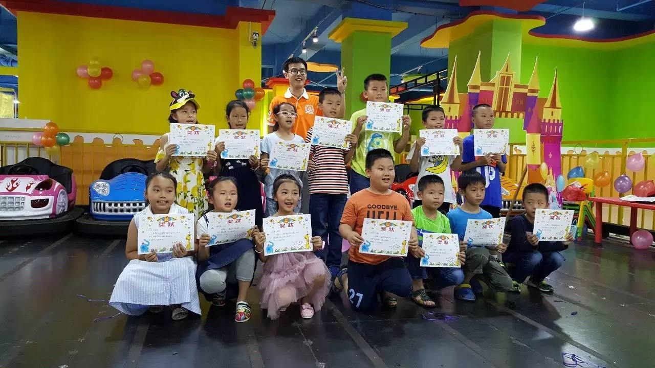 适合5个幼儿演的英文童话剧,英语童话剧表演小红帽