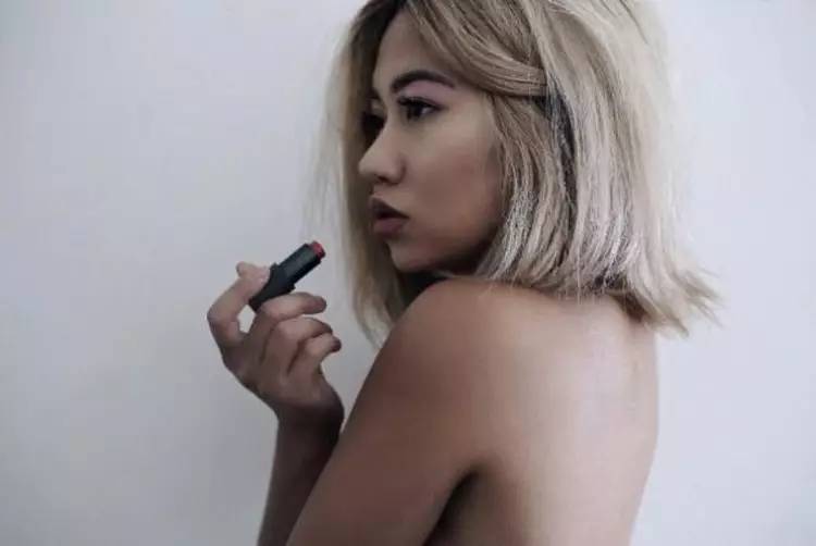 黑皮肤怎样护肤,皮肤黑不用美肤也很美丽