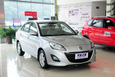 长安悦翔v5车怎么样,长安悦翔v5和悦翔v3有什么区别