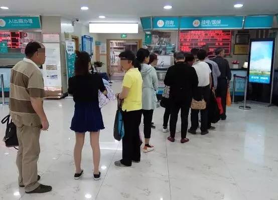 厉害了，现在看病都是多对一了！京沪三甲专家团联合为患者提供公益援助