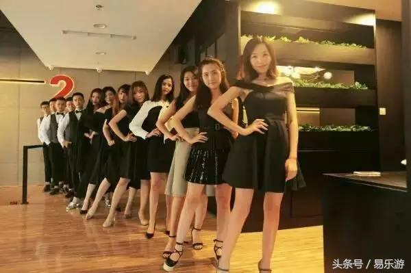 还有这种操作？网吧招新再也不用靠充送了！