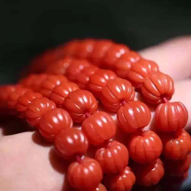 南红手串会升值吗,南红手串多年后有变化