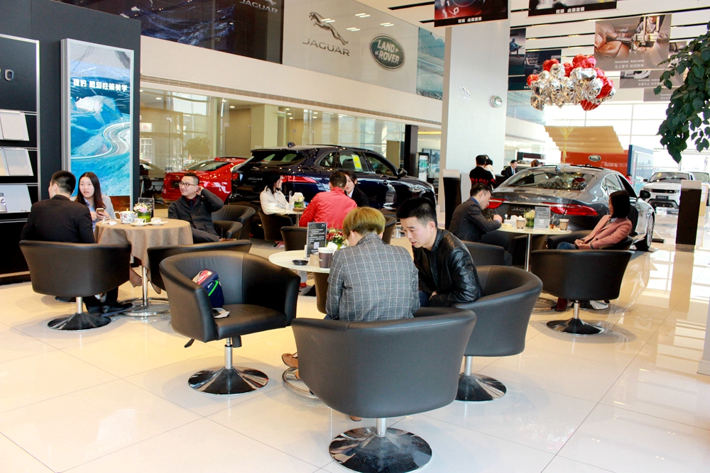 为什么自己买的车是以租代购,以租代购和购车哪个划算