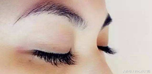 桃花眼和桃花运有什么联系，为什么有的人没有桃花眼也有桃花运