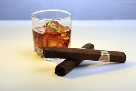 白癜风常见的5种外用药物,治疗白癜风最好的12副药