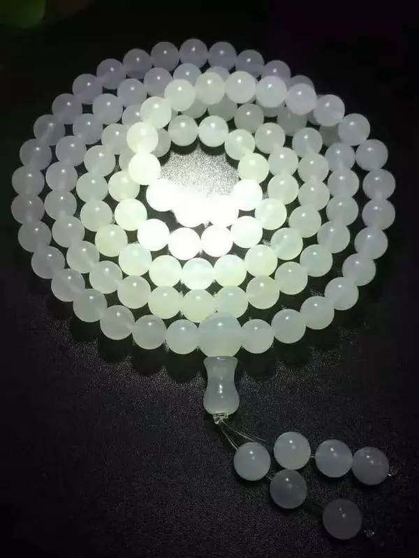 南红手串会升值吗,南红手串多年后有变化