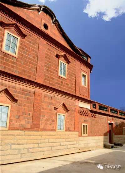 自驾旅行不辜负每一刻好时光 (趁着周末闲暇时间自驾出游)