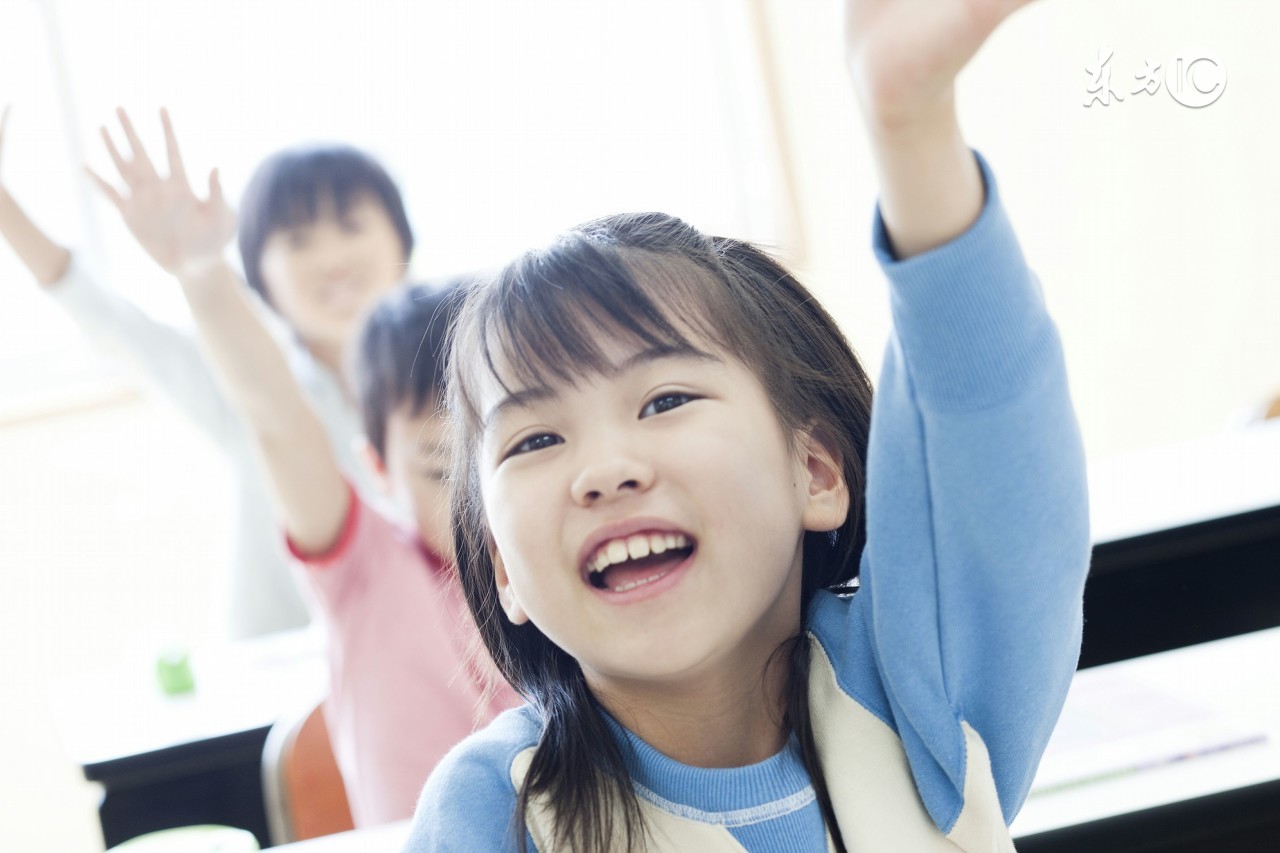 两岁多宝宝突然口吃,两岁半宝宝突然口吃怎么干预